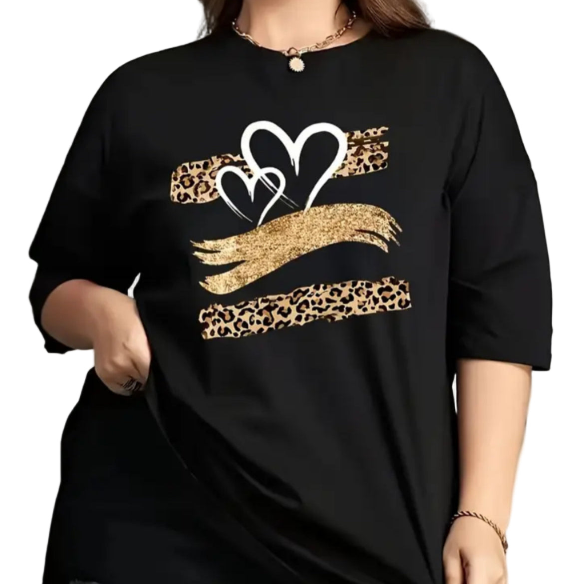 Black T-shirt with leopard print and heart design 