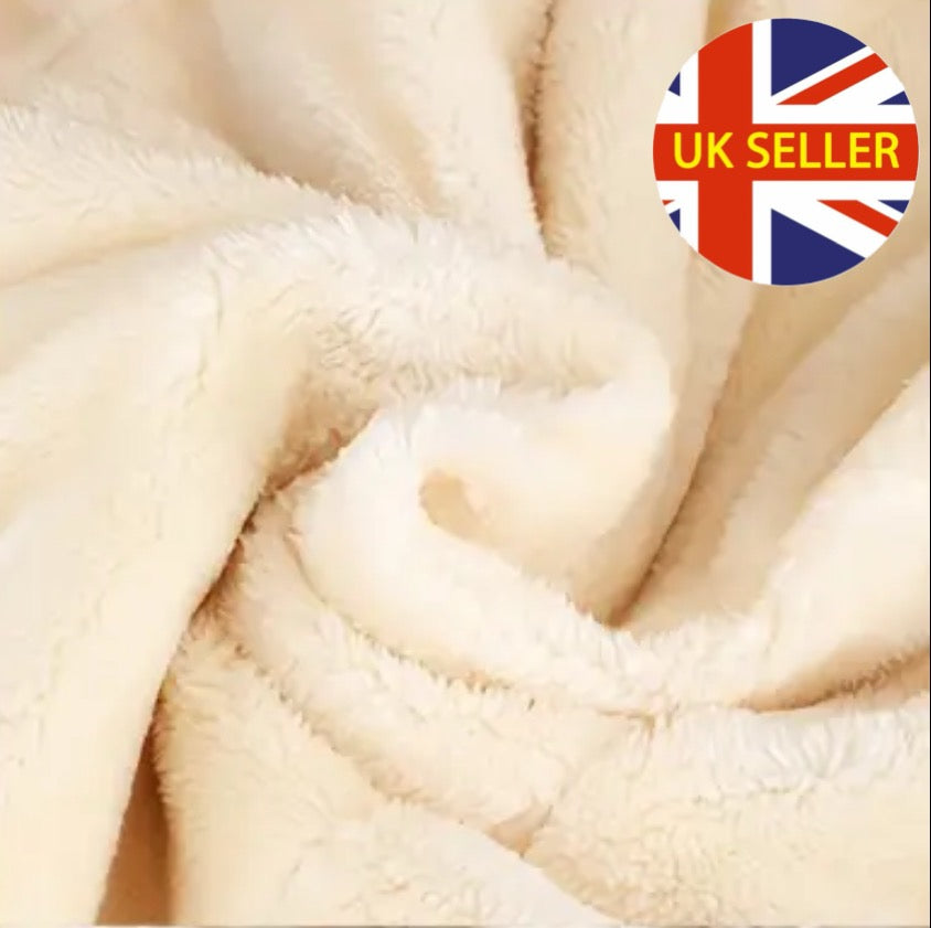 Warm thick winter blanket with zip